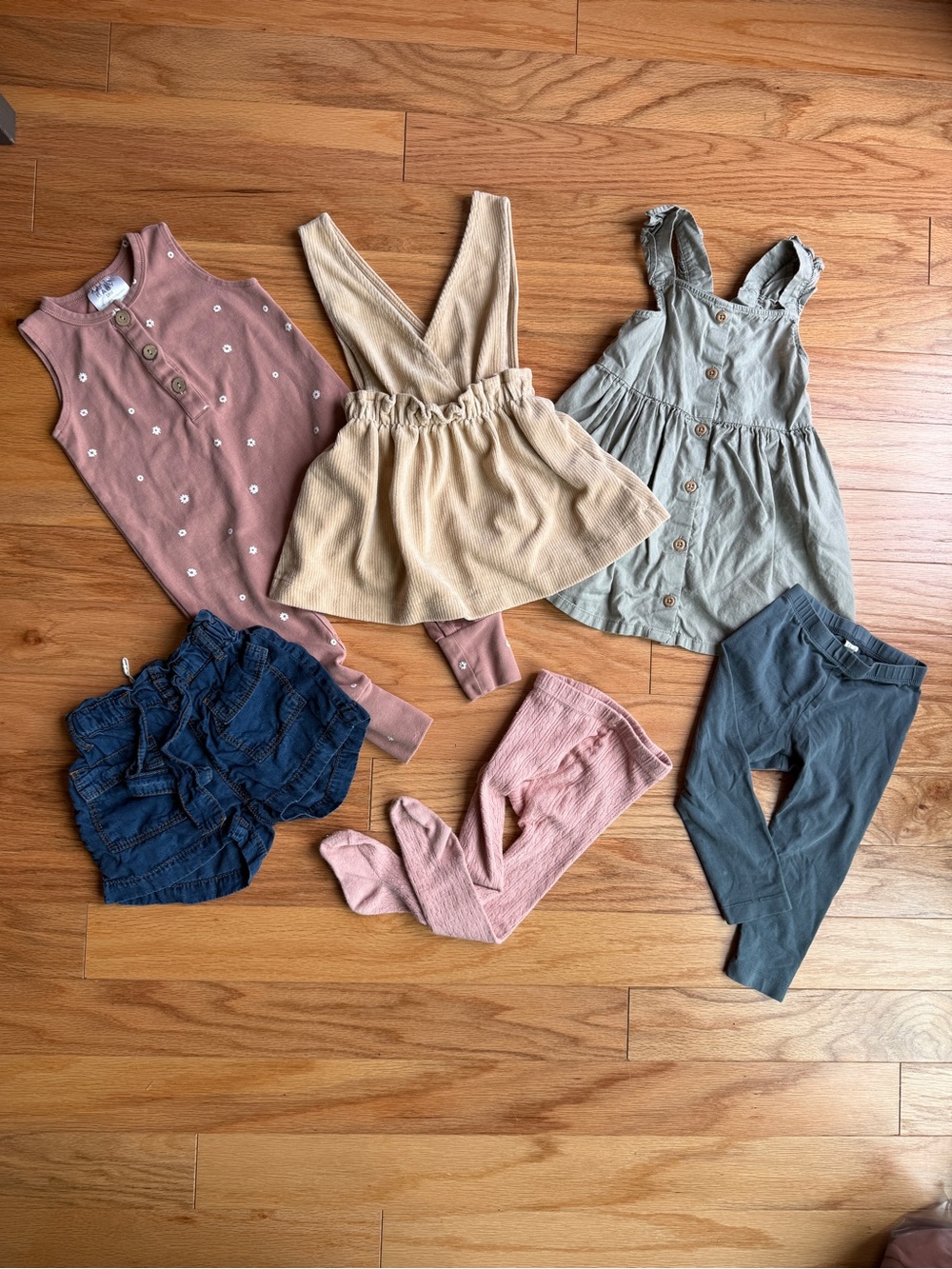 Toddler girl Mixed Outfit Bundle - Zara, Mebie baby, colored organics